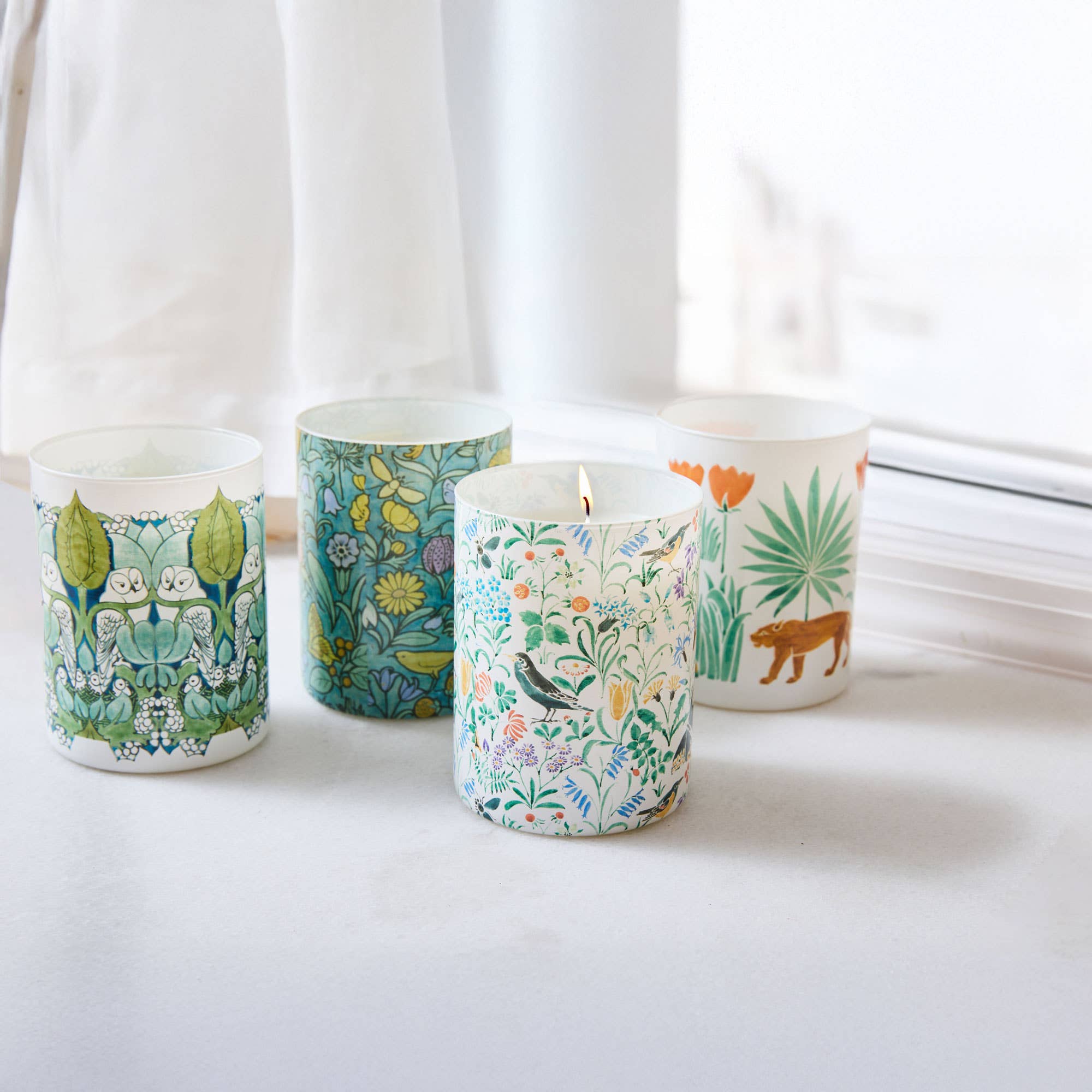 V&A Forest Floor Candle, Basil & Oakmoss