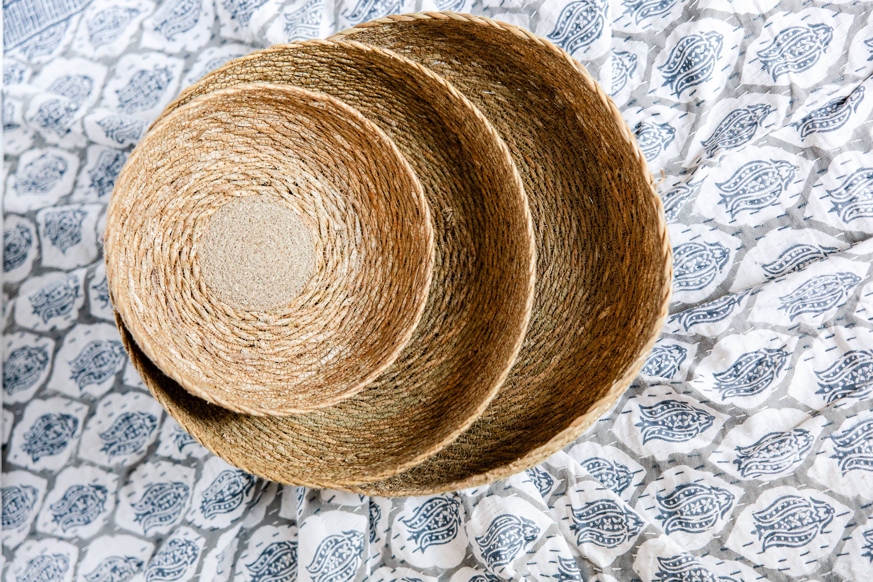 Catchall Woven Basket Bowl-Medium