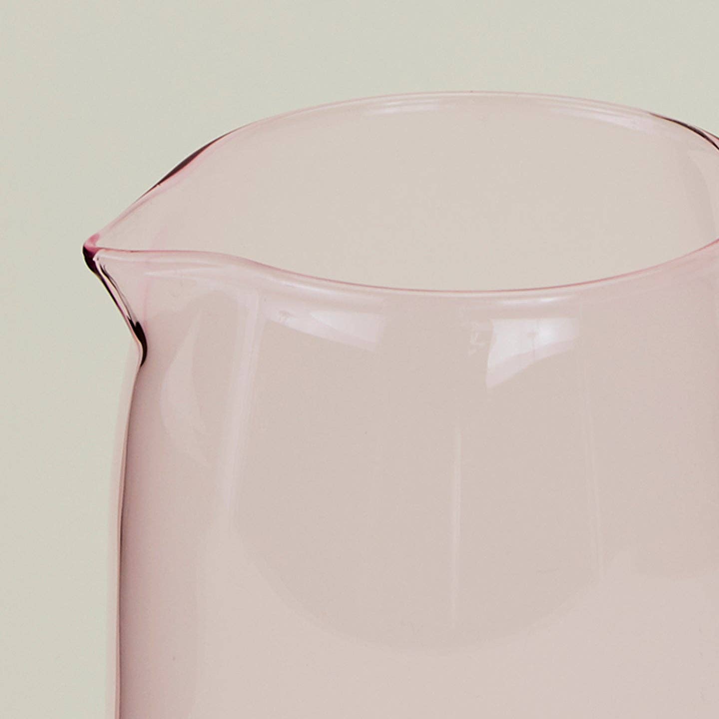 ESSENTIAL GLASSWARE - PITCHERS