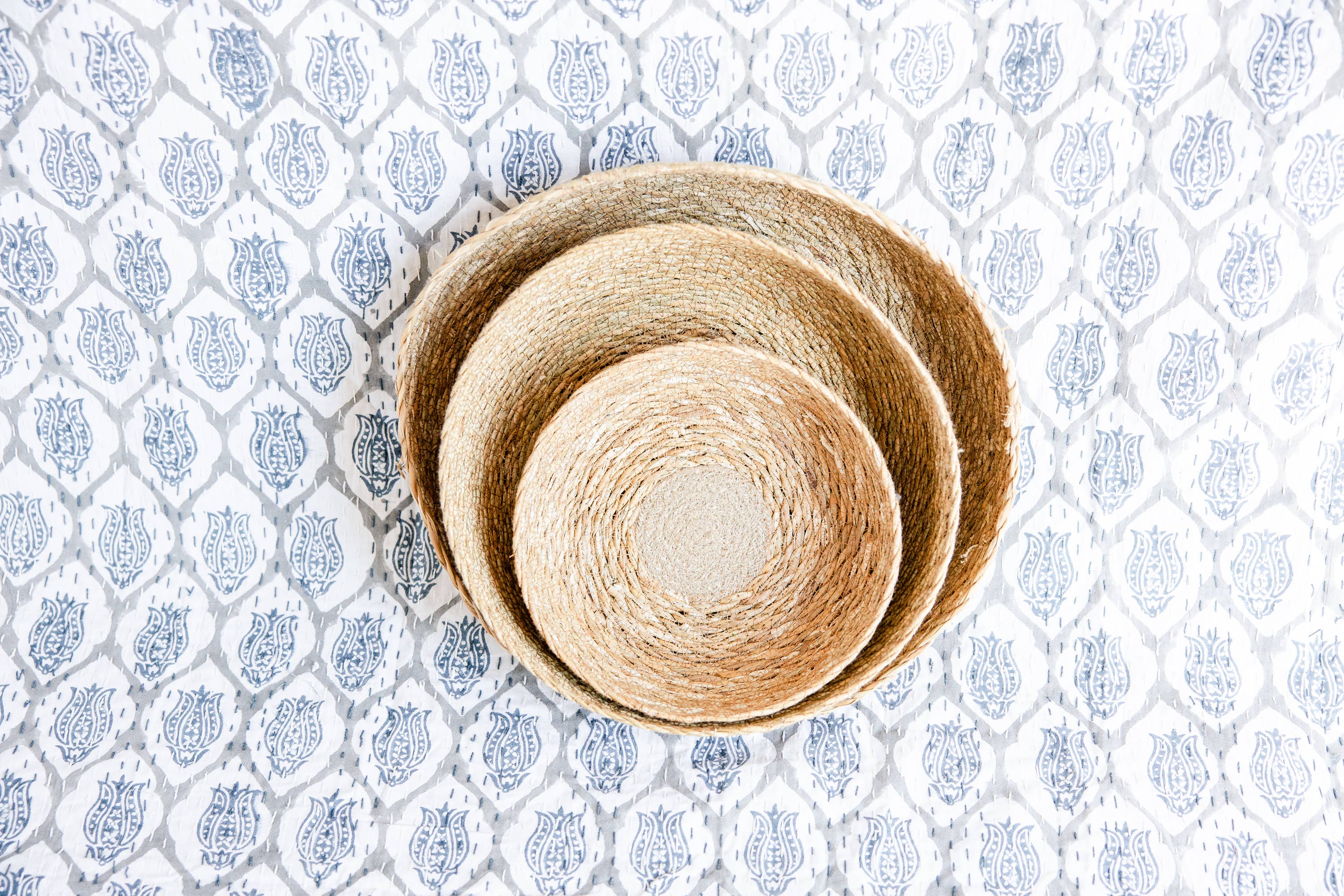 Catchall Woven Basket Bowl-Medium